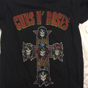 GUNS AND ROSES t shirt BRAND NEW with TAG!
